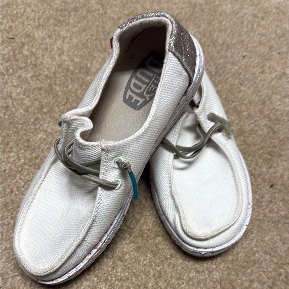 Hey Dude Kids Shoes in White and Gray